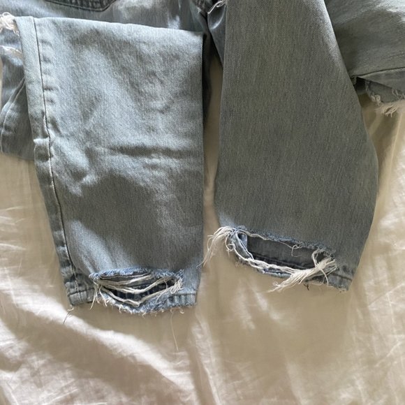 Garage Mom Ripped Jeans - Picture 3 of 6